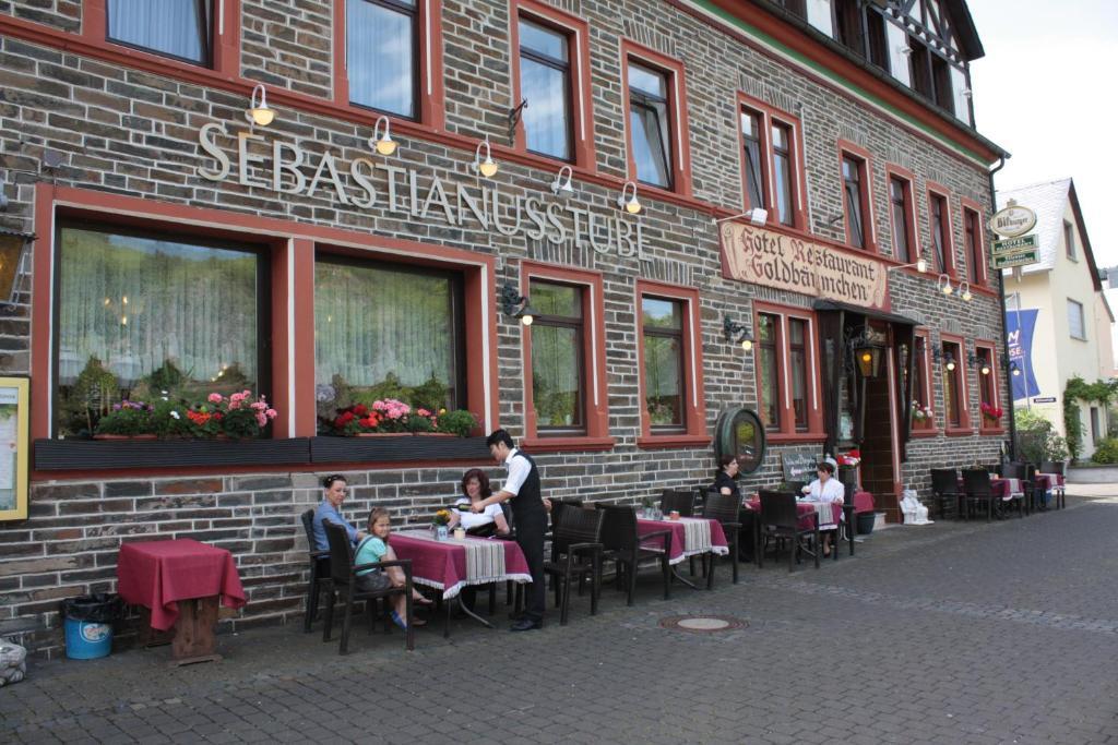 Ellenzer Goldbaeumchen Hotell Exteriör bild