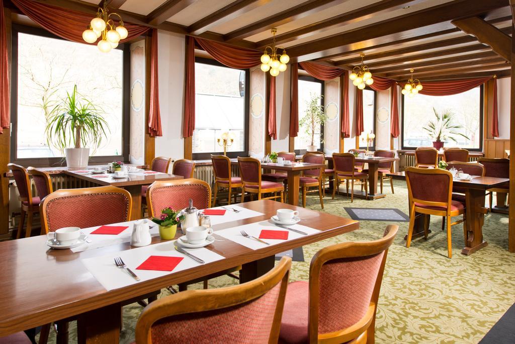 Ellenzer Goldbaeumchen Hotell Exteriör bild