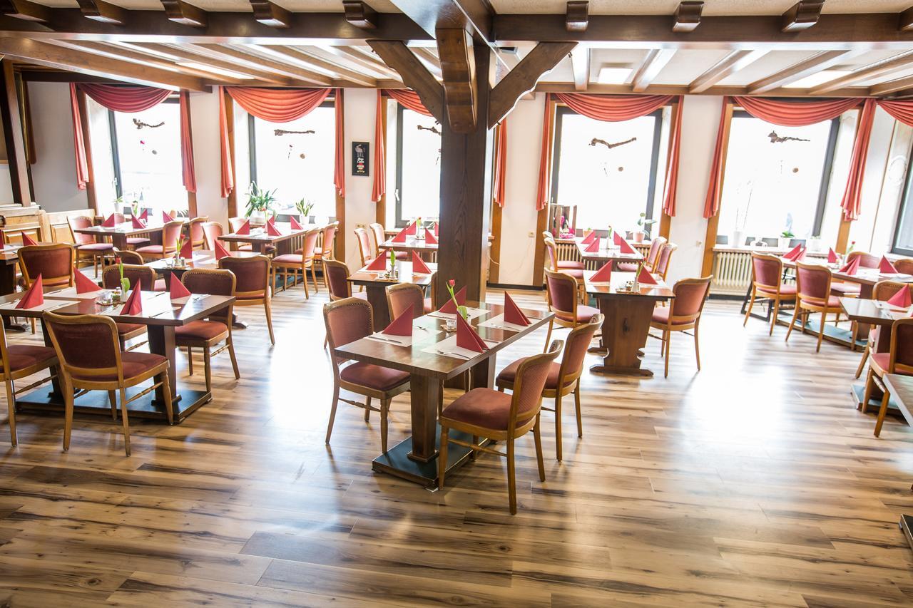 Ellenzer Goldbaeumchen Hotell Exteriör bild